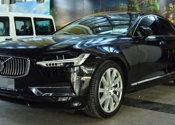 Ankara Büyükşehir Belediyesi lüks araçlarını satmaya devam ediyor