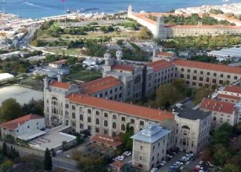 saglik bilimleri universitesi