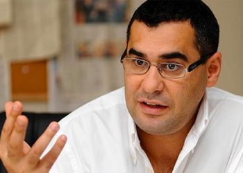 enver aysever