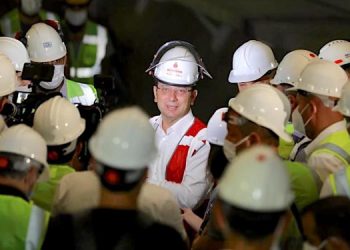 ekrem imamoglu 06