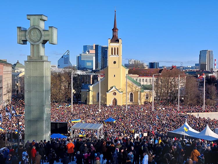 estonya rusya protesto 01