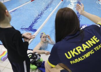 ukraynali paralimpik yuzme