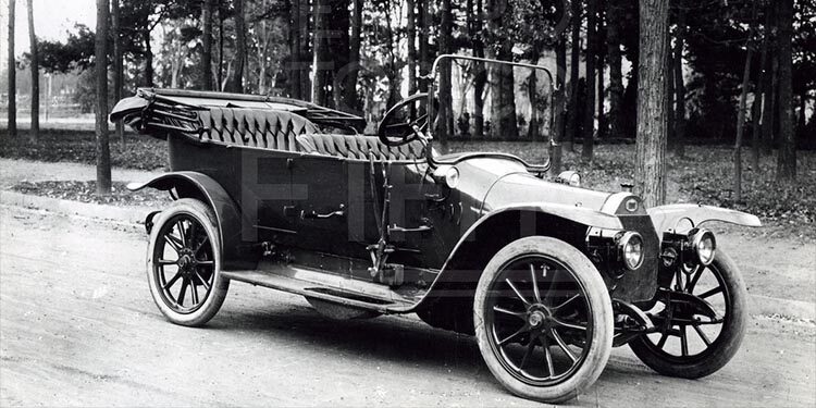 Atatürk’ün Çanakkale cephesinde kullandığı otomobilin benzeri sergilenecek