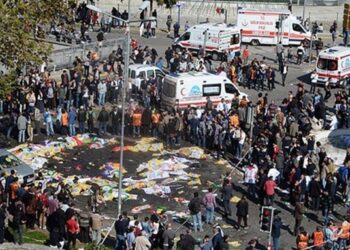 Barış mitingi bombalandı: 86 ölü, 186 yaralı