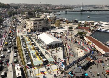 Eminönü, tramvayına kavuştu