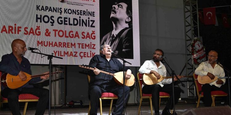 2. Bağlama Günleri Arif Sağ konseriyle sona erdi