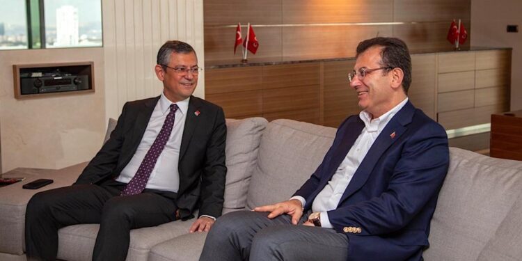 Özgür Özel ve Ekrem İmamoğlu
