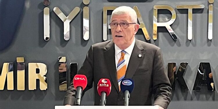 Müsavat Dervişoğlu