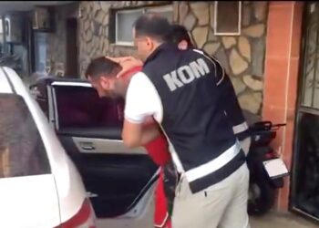 Interpol’ün aradığı 25 kişi Türkiye’de yakalandı