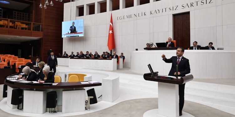 CHP’li Bulut: “İktidar medyada şeytan üçgeni kurdu”
