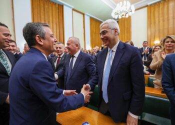 Cemal Enginyurt ve Salih Uzun CHP’ye katıldı