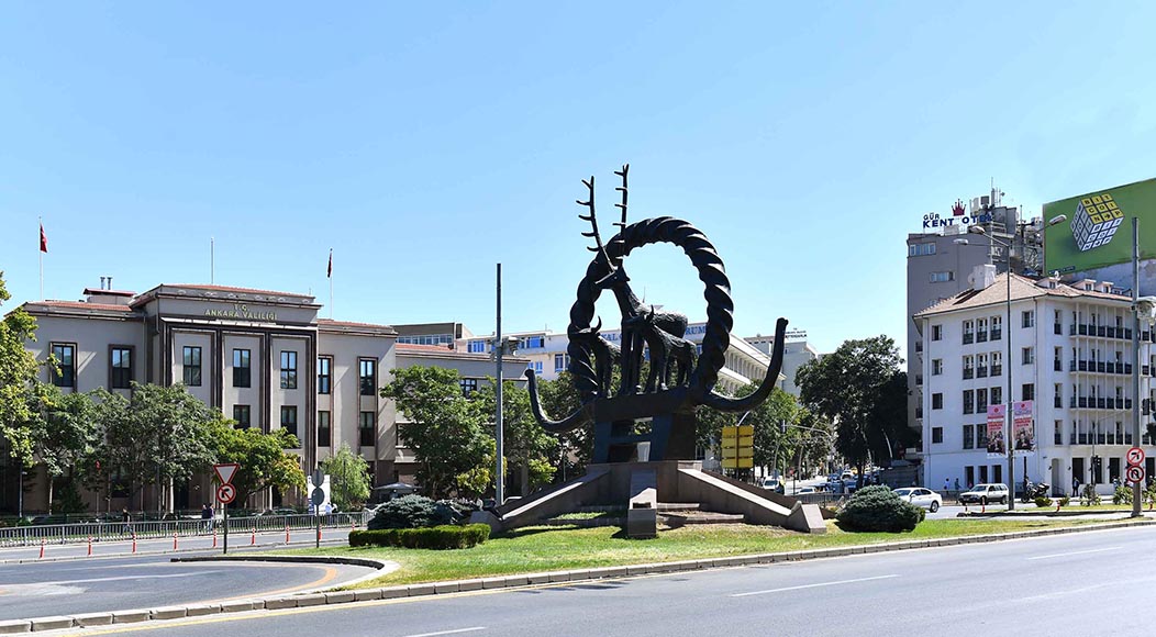Atatürk Bulvarı UNESCO Geçici Miras Listesinde Atatürk Bulvarı UNESCO Geçici Miras Listesinde