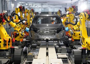 Nissan 7 fabrikasını kapatacak