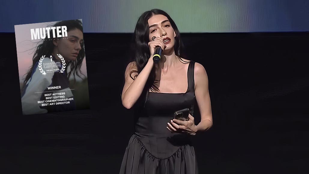 Altın Koza: En İyi Kadın Oyuncu Hazar Ergüçlü Altın Koza: En İyi Kadın Oyuncu Hazar Ergüçlü